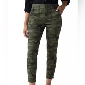 SOCIAL STANDARD BY SANCTUARY CAMO PANTS